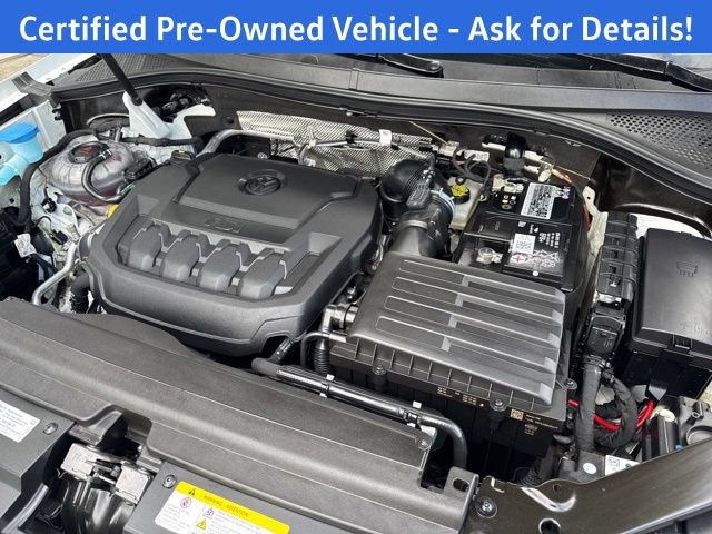 Certified 2023 Volkswagen Tiguan SE w/ Panoramic Sunroof Package AWD/4WD image 28