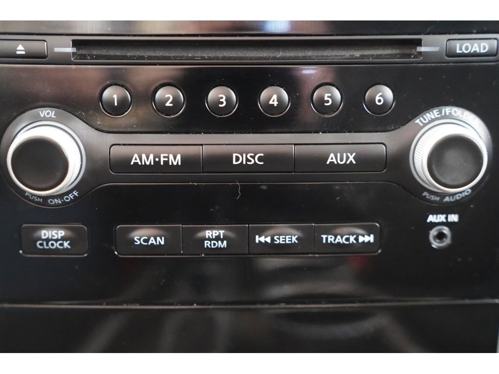 Used 2015 Nissan Pathfinder S AWD/4WD image 21