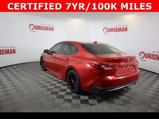 Used 2025 Toyota Camry SE FWD image 9