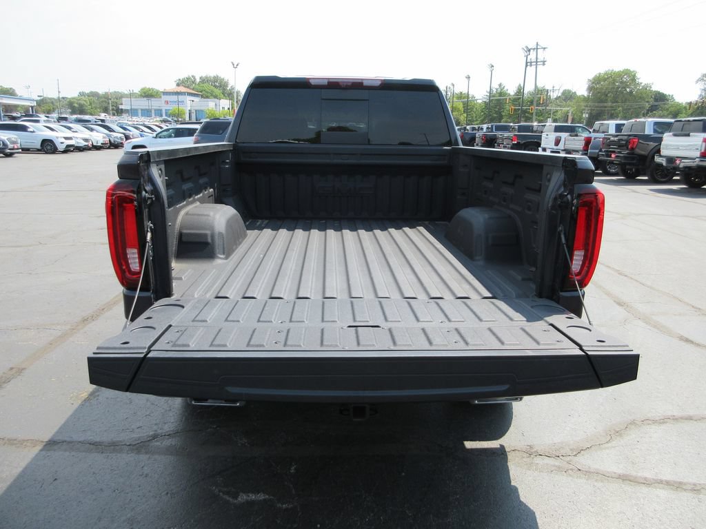 Certified 2026 GMC Sierra 1500 AT4 w/ AT4 Premium Package AWD/4WD image 8