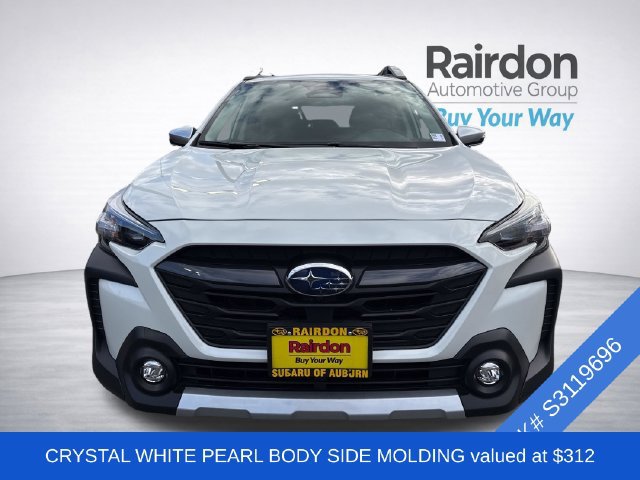 Used 2025 Subaru Outback Onyx Edition AWD/4WD image 2