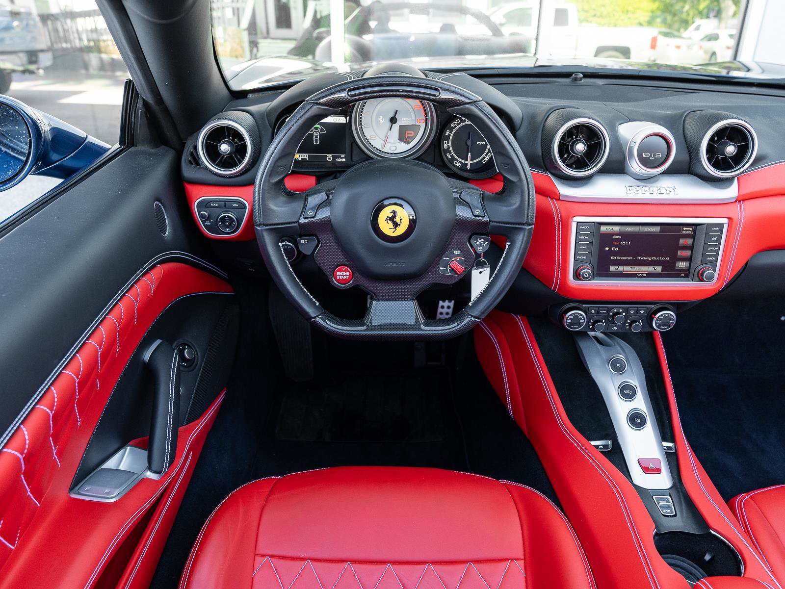 Used 2016 Ferrari California T image 10
