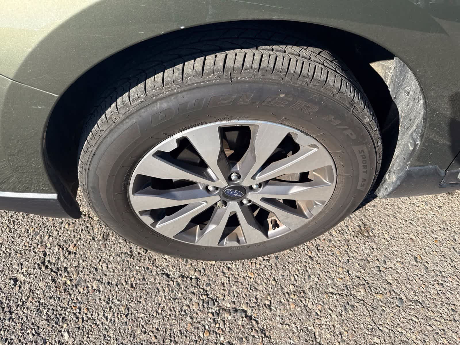 Used 2017 Subaru Outback 3.6R Touring AWD/4WD image 6