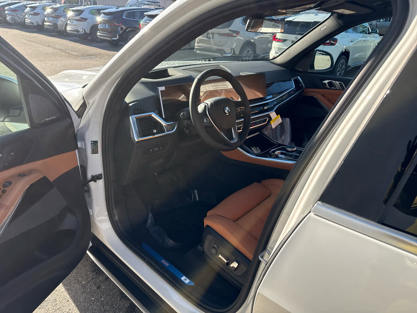 New 2026 BMW X5 xDrive40i w/ Premium Package image 11