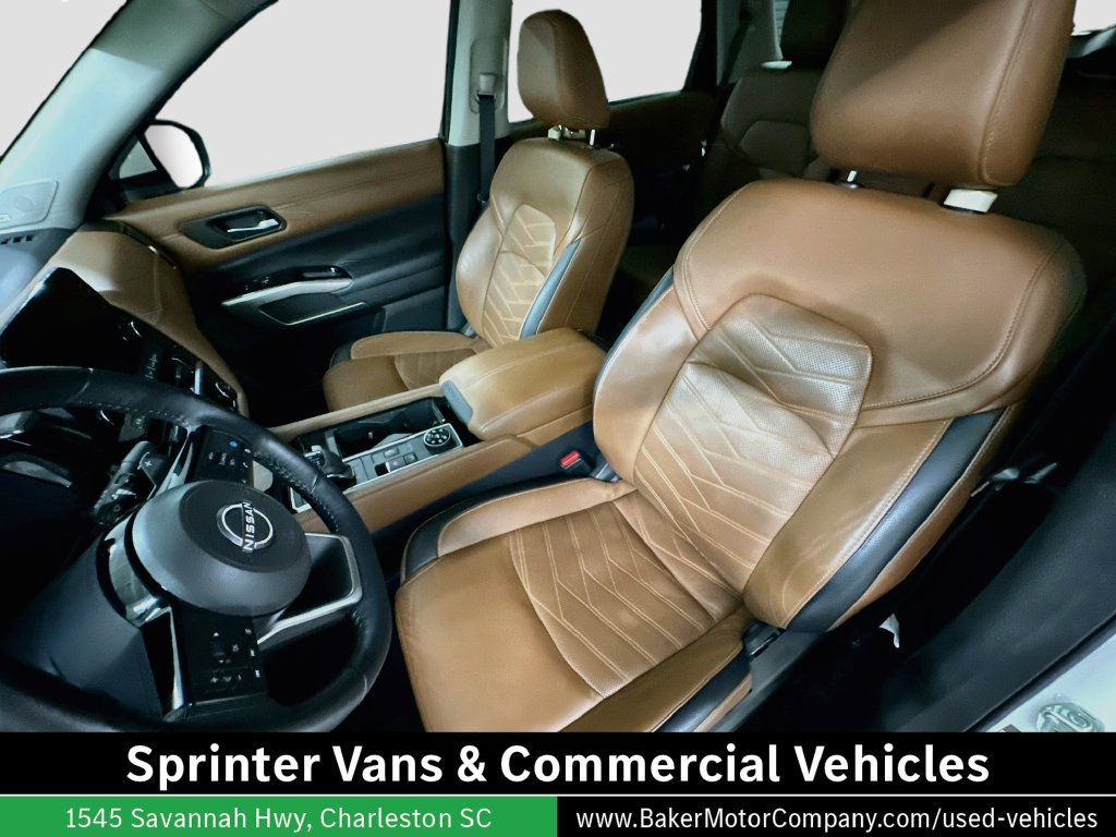 Used 2023 Nissan Pathfinder Platinum AWD/4WD image 5