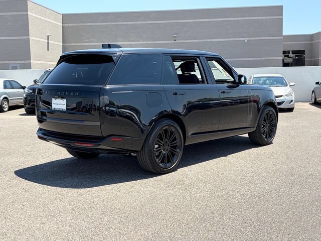 New 2026 Land Rover Range Rover Long Wheelbase SE AWD/4WD image 18