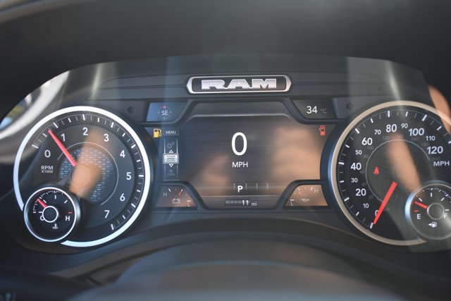 New 2027 RAM 1500 Express AWD/4WD image 21