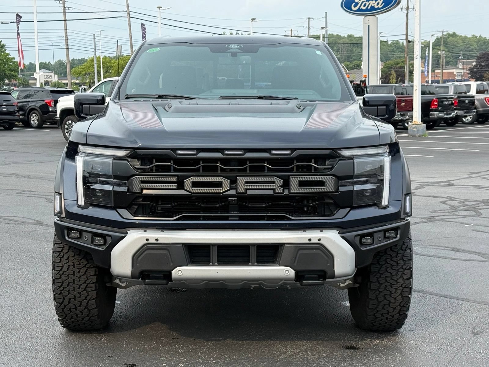 Used 2025 Ford F150 Raptor AWD/4WD image 9