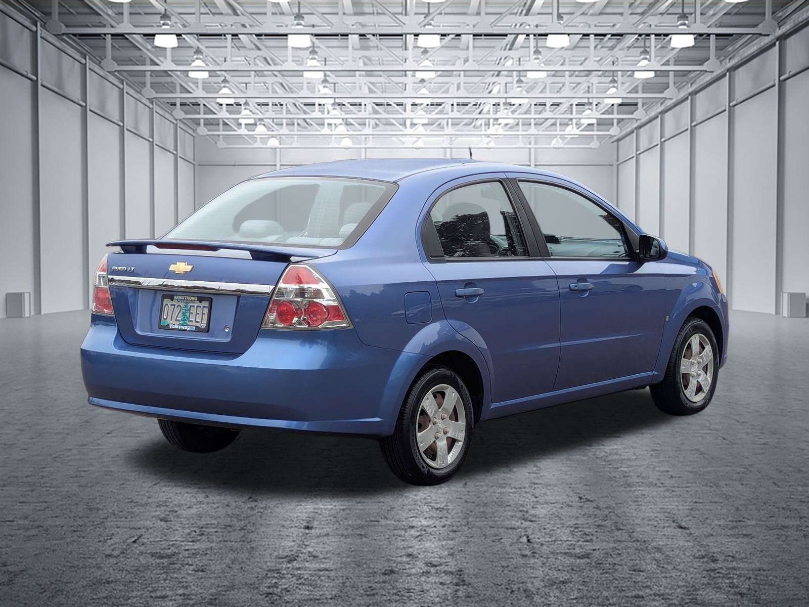 Used 2009 Chevrolet Aveo LT FWD image 5