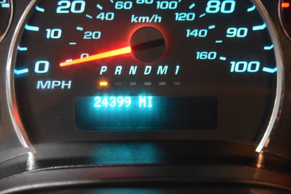 Used 2023 Chevrolet Express 3500 w/ Power Convenience Package RWD image 35