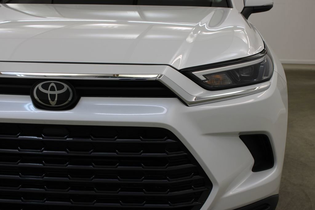 Used 2024 Toyota Grand Highlander Limited image 7