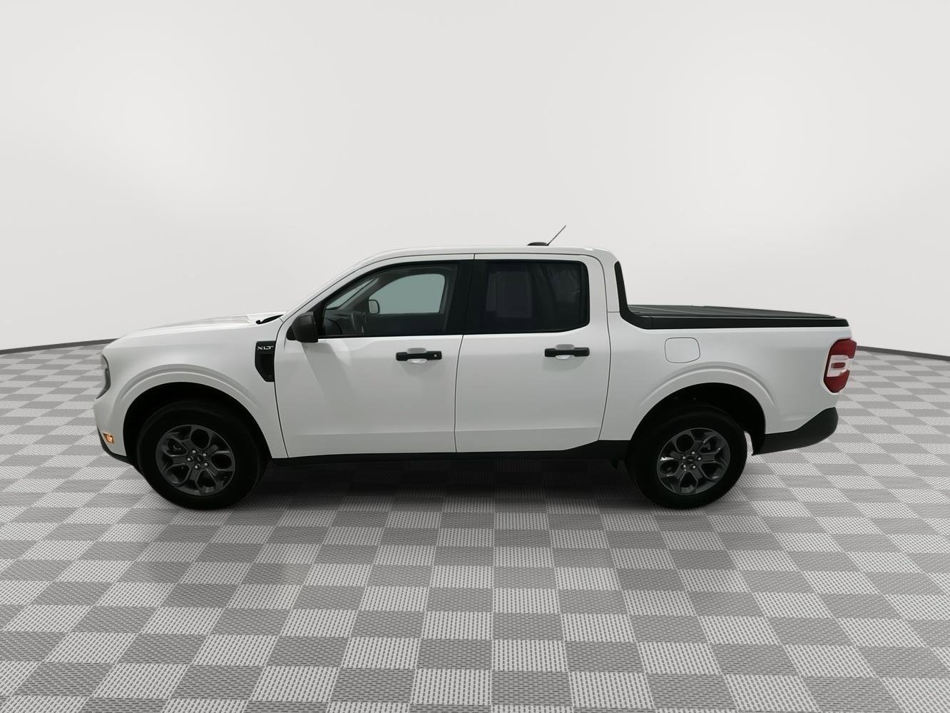 Used 2025 Ford Maverick XLT w/ 4K Tow Package image 6