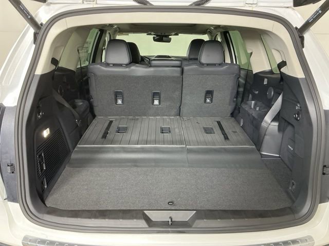 New 2026 Subaru Ascent Limited image 17