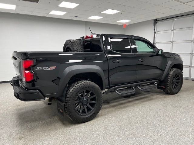 Used 2024 Chevrolet Colorado ZR2 w/ ZR2 Bison Edition image 10