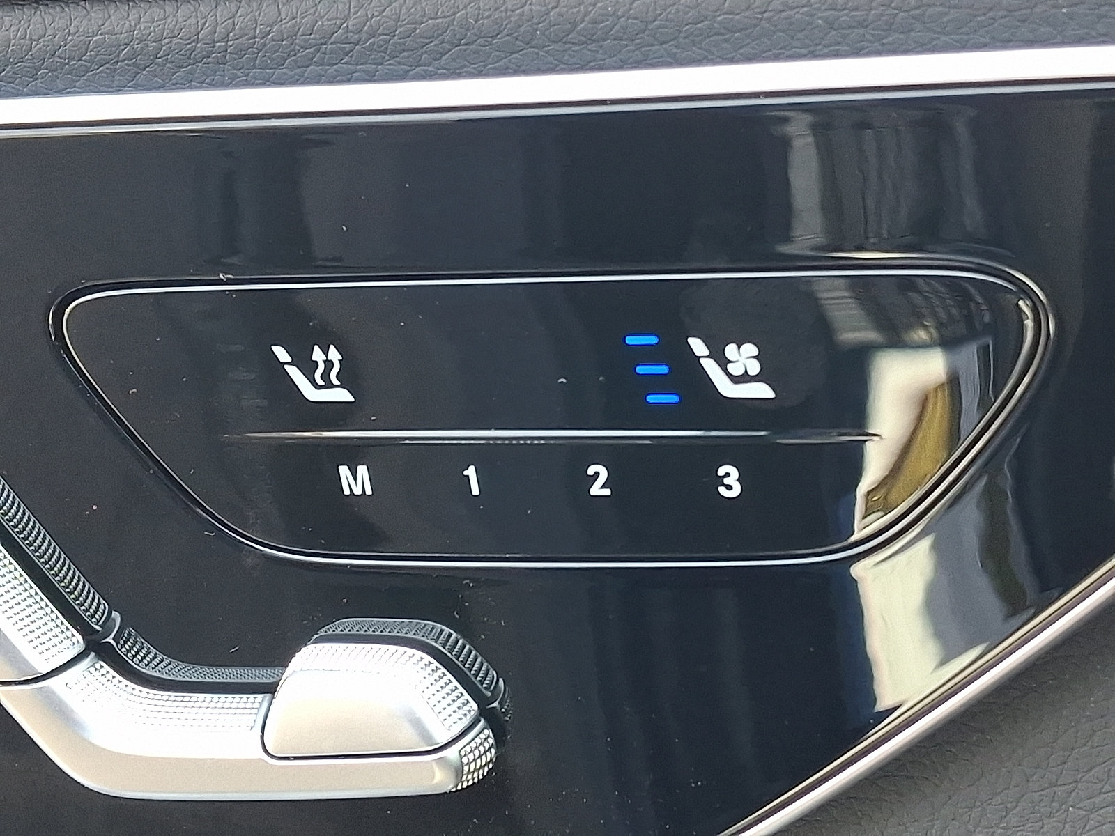 New 2026 Mercedes-Benz GLC 300 4MATIC image 19