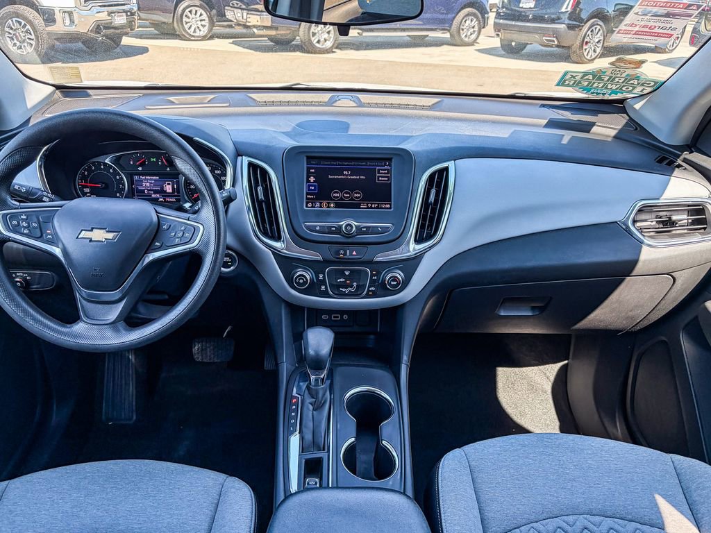 Used 2022 Chevrolet Equinox LS w/ LS Convenience Package image 15