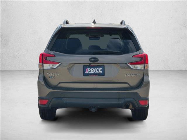Used 2020 Subaru Forester Premium AWD/4WD image 6