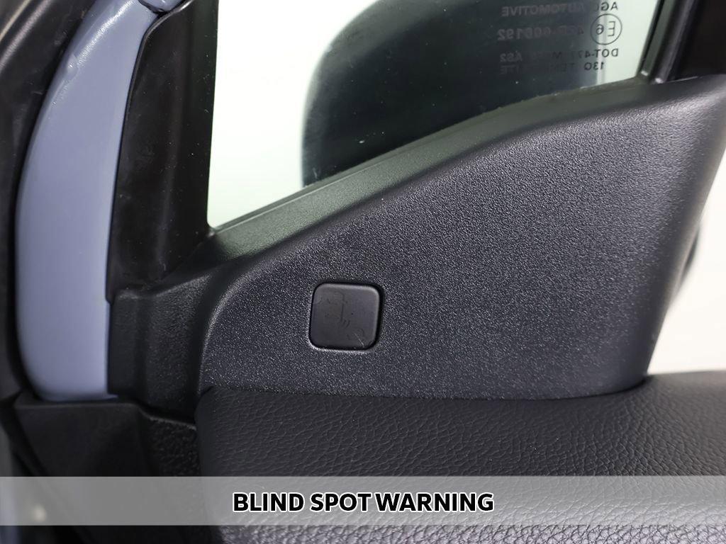 Used 2022 Honda Pilot Sport image 4