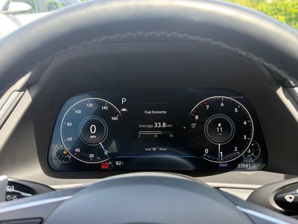 Certified 2023 Hyundai Sonata Limited w/ Preferred Accessory Package FWD image 31