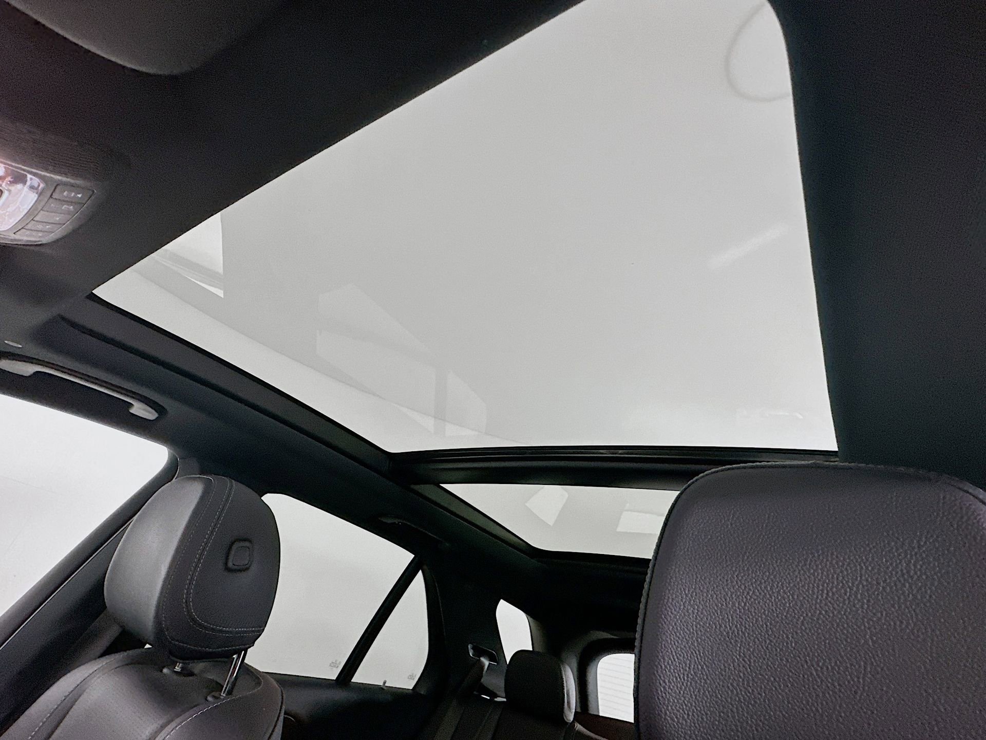 Certified 2025 Mercedes-Benz GLE 350 4MATIC image 23