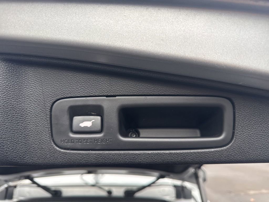 Used 2020 Honda CR-V EX-L image 20