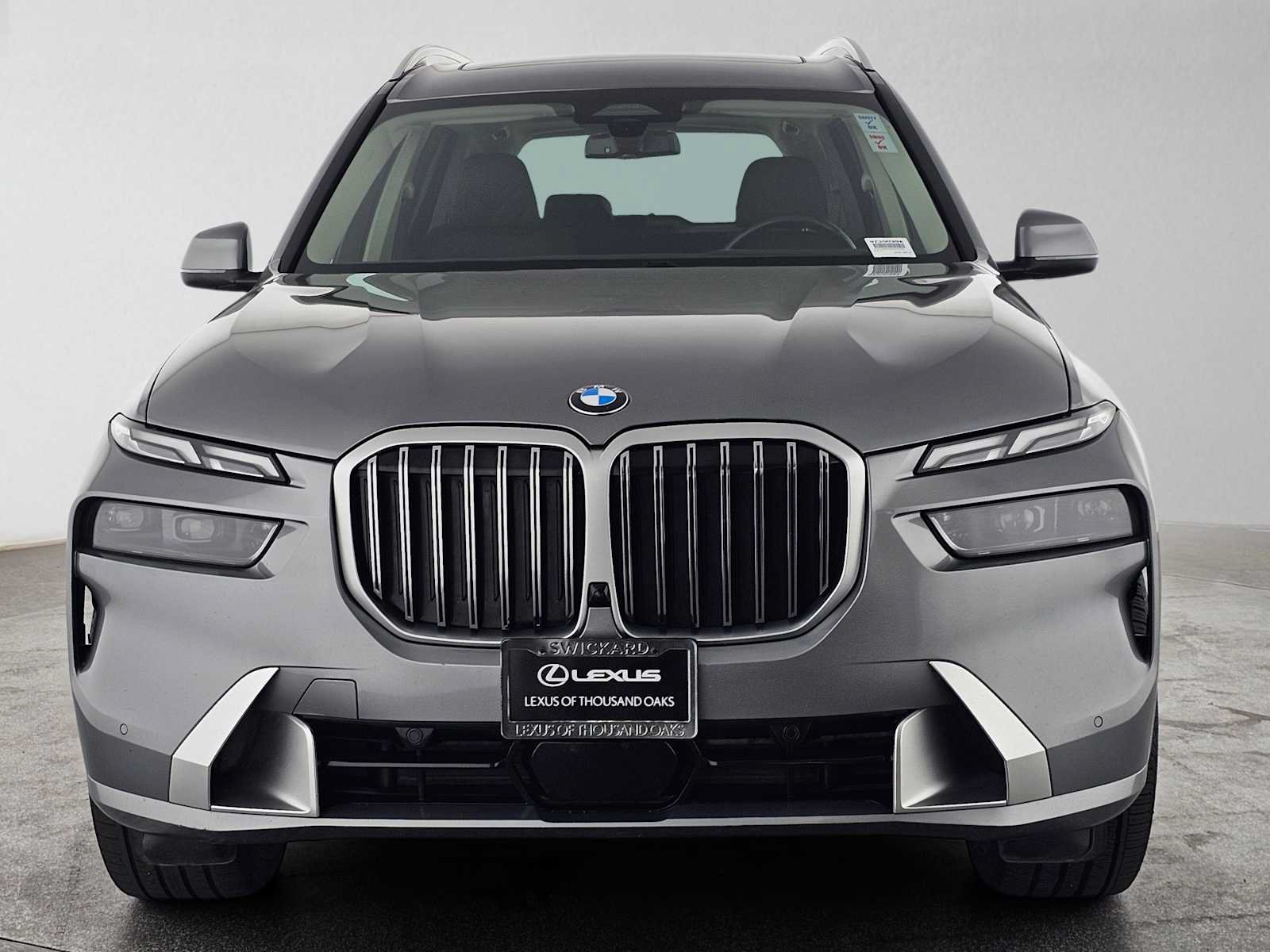 Used 2025 BMW X7 xDrive40i AWD/4WD image 8