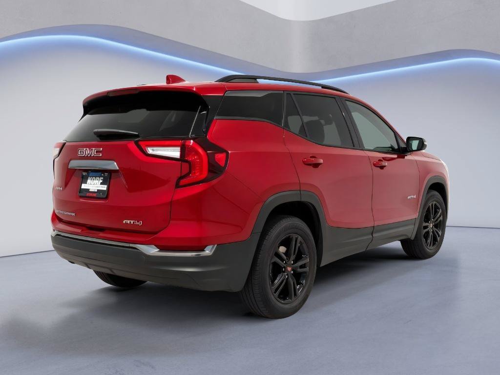Used 2023 GMC Terrain AT4 AWD/4WD image 6