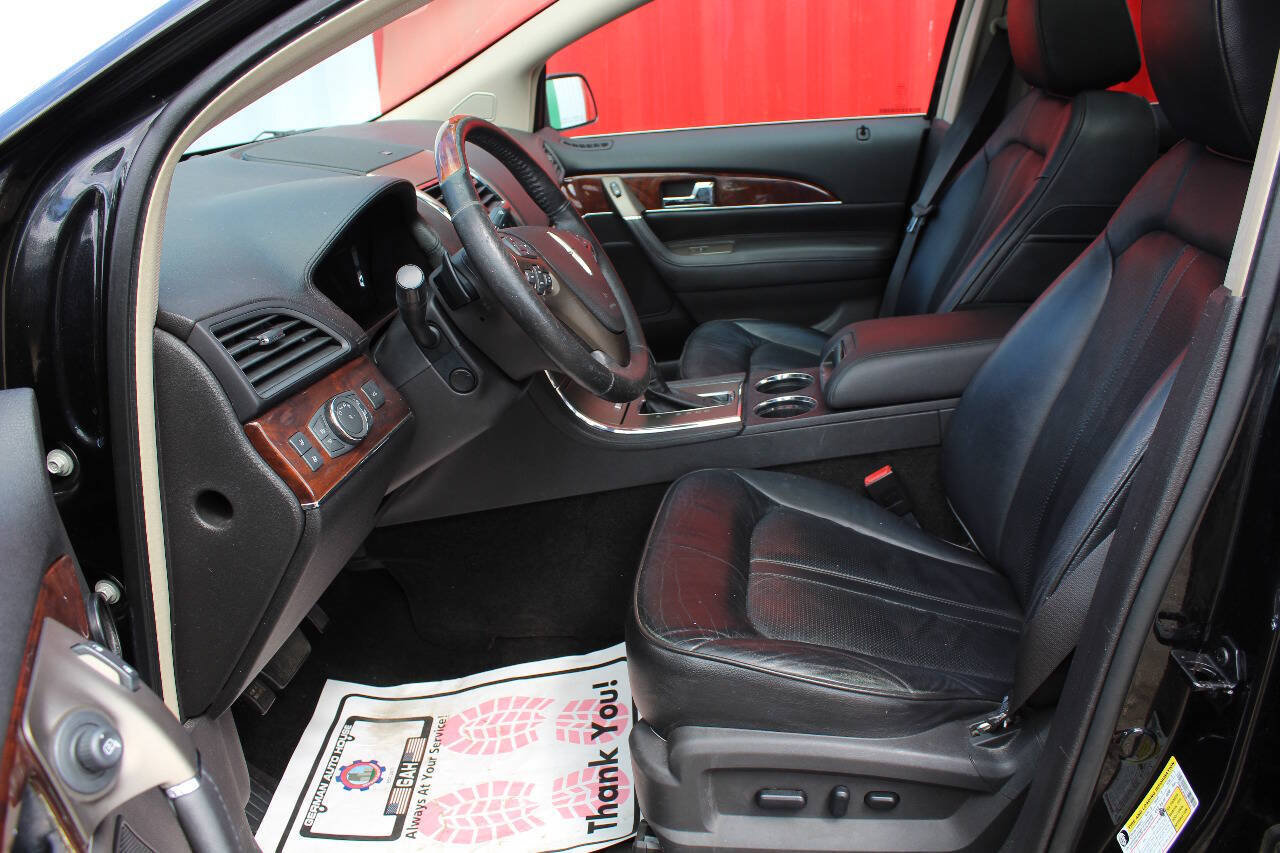 Used 2014 Lincoln MKX AWD w/ Equipment Group 102A image 10