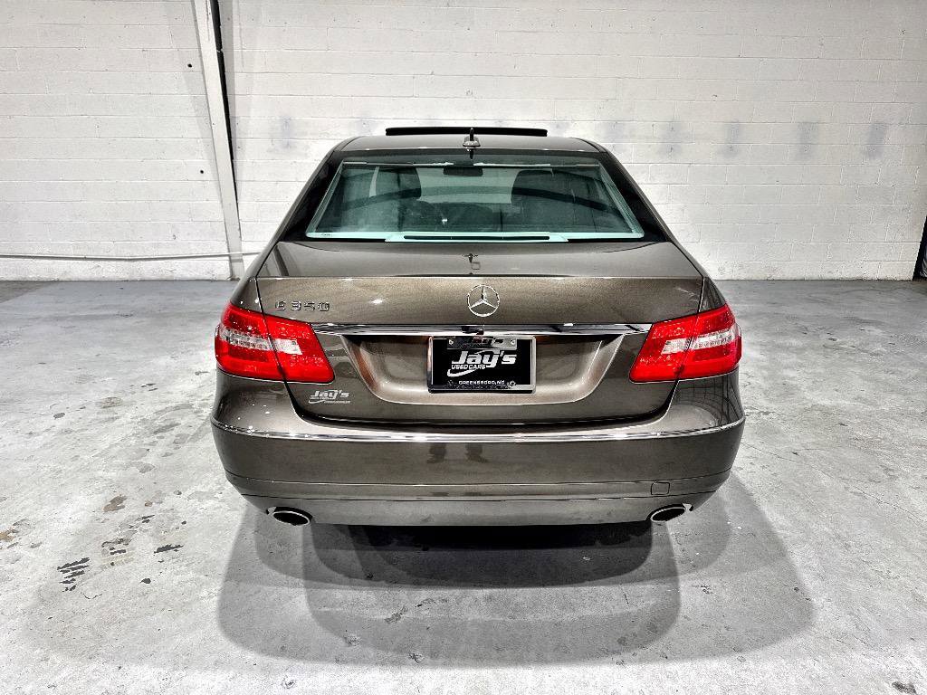 Used 2011 Mercedes-Benz E 350 Sedan image 22