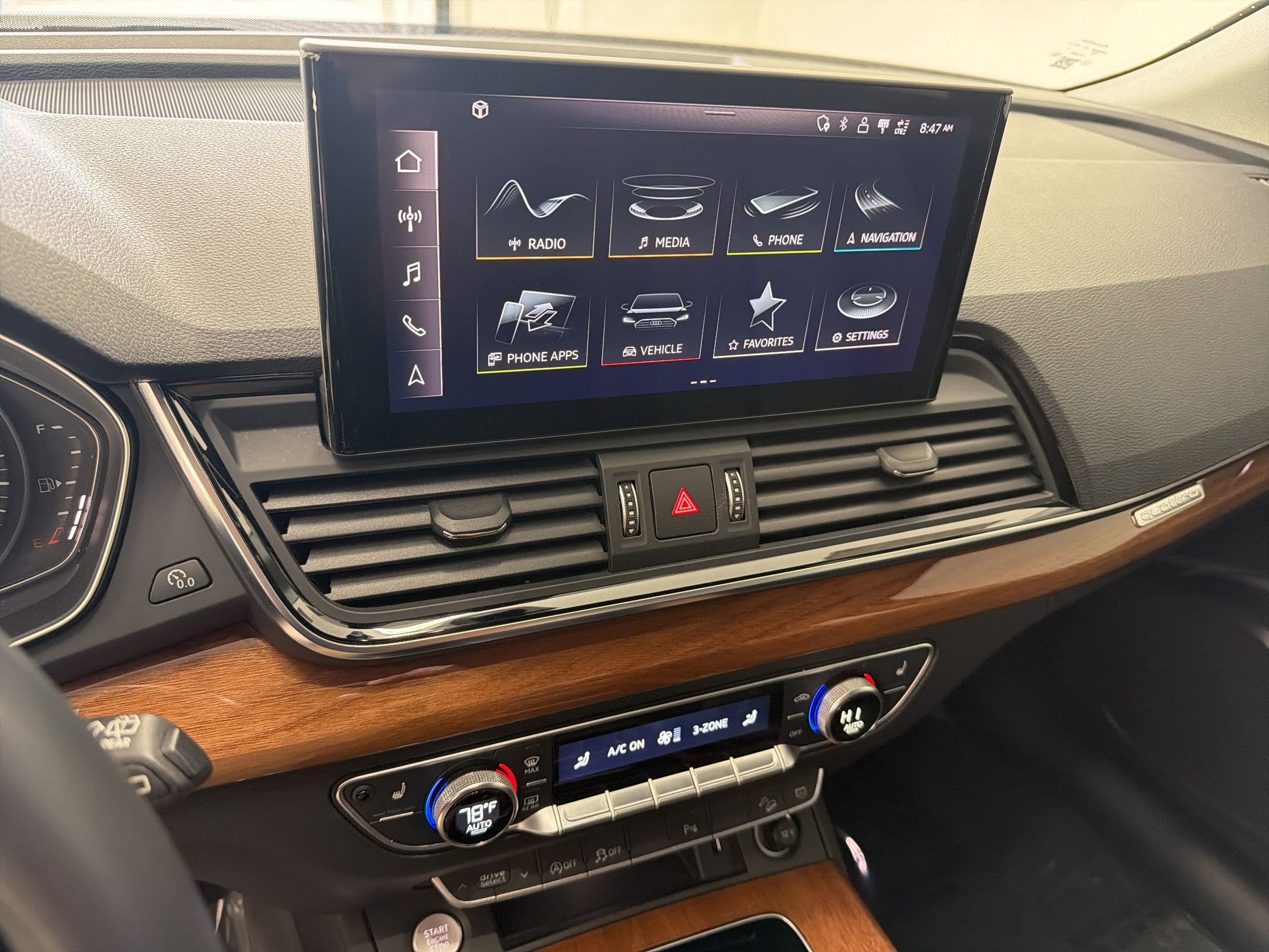 Used 2021 Audi Q5 Premium image 19