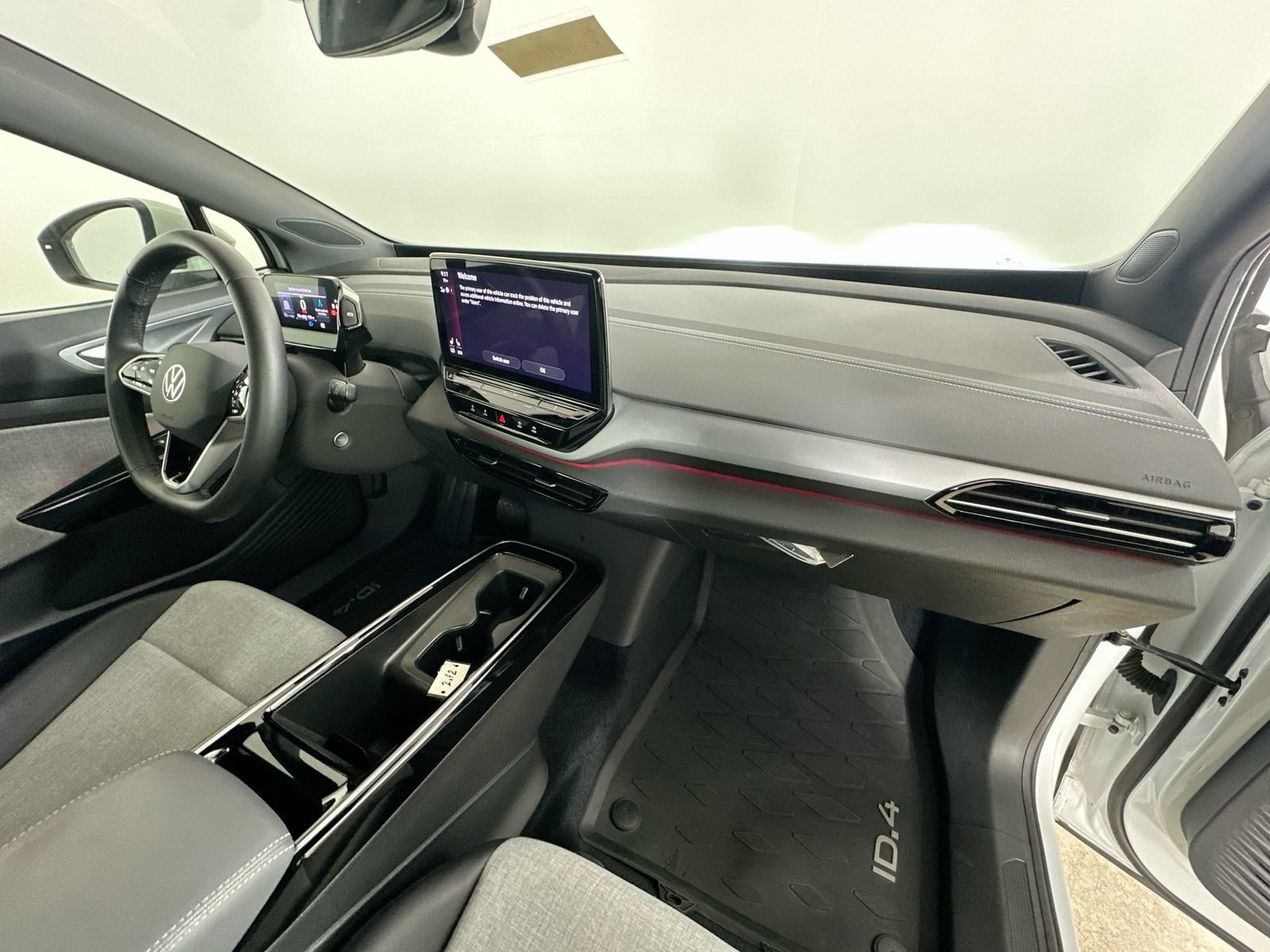 Certified 2023 Volkswagen ID.4 Pro AWD/4WD image 42
