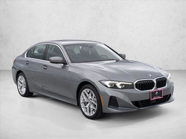 Used 2025 BMW 330i Sedan w/ Convenience Package RWD image 3