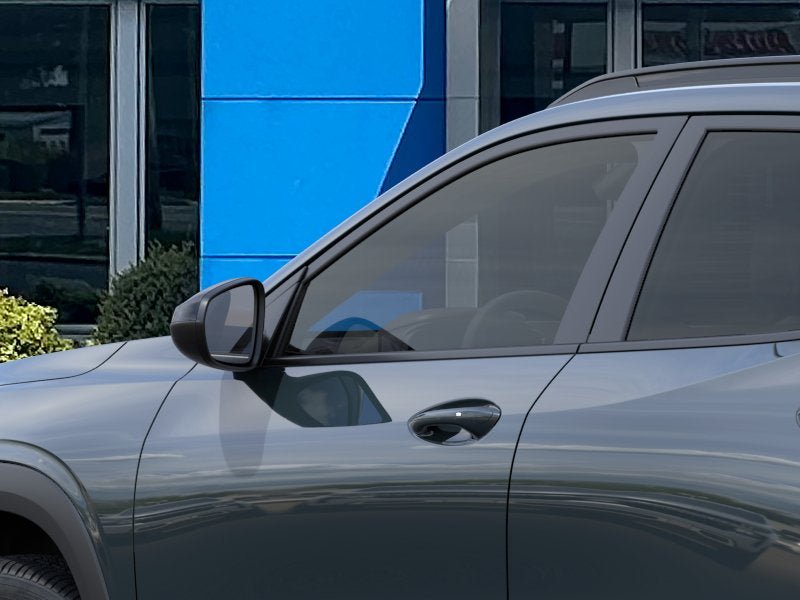 New 2026 Chevrolet Trax LT w/ Midnight Edition FWD image 12