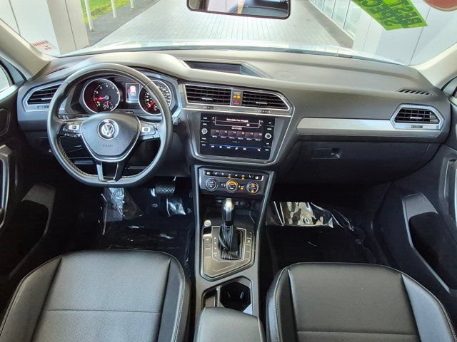 Used 2021 Volkswagen Tiguan SE FWD image 15