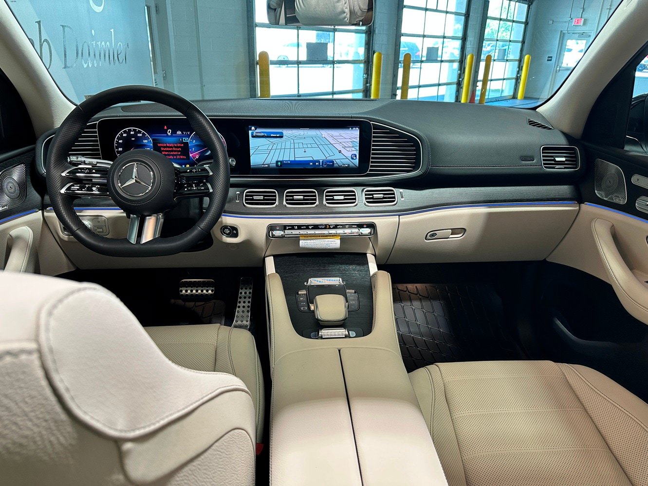 New 2026 Mercedes-Benz GLS 450 4MATIC image 6