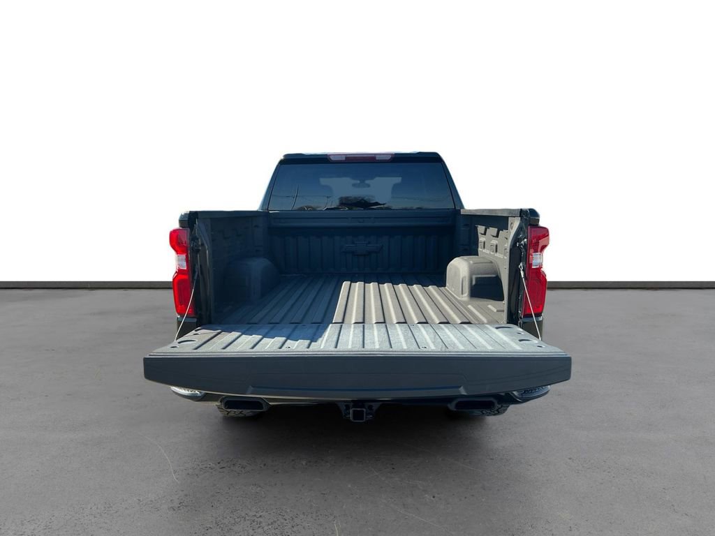 Used 2022 Chevrolet Silverado 1500 Custom Trail Boss w/ Midnight Edition image 24