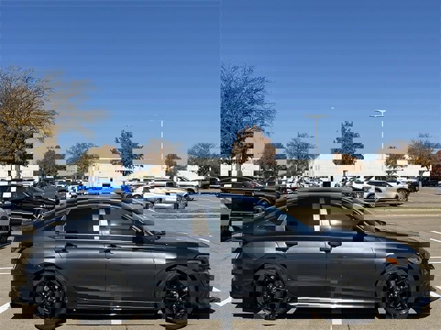 Used 2023 Honda Civic Sport image 3