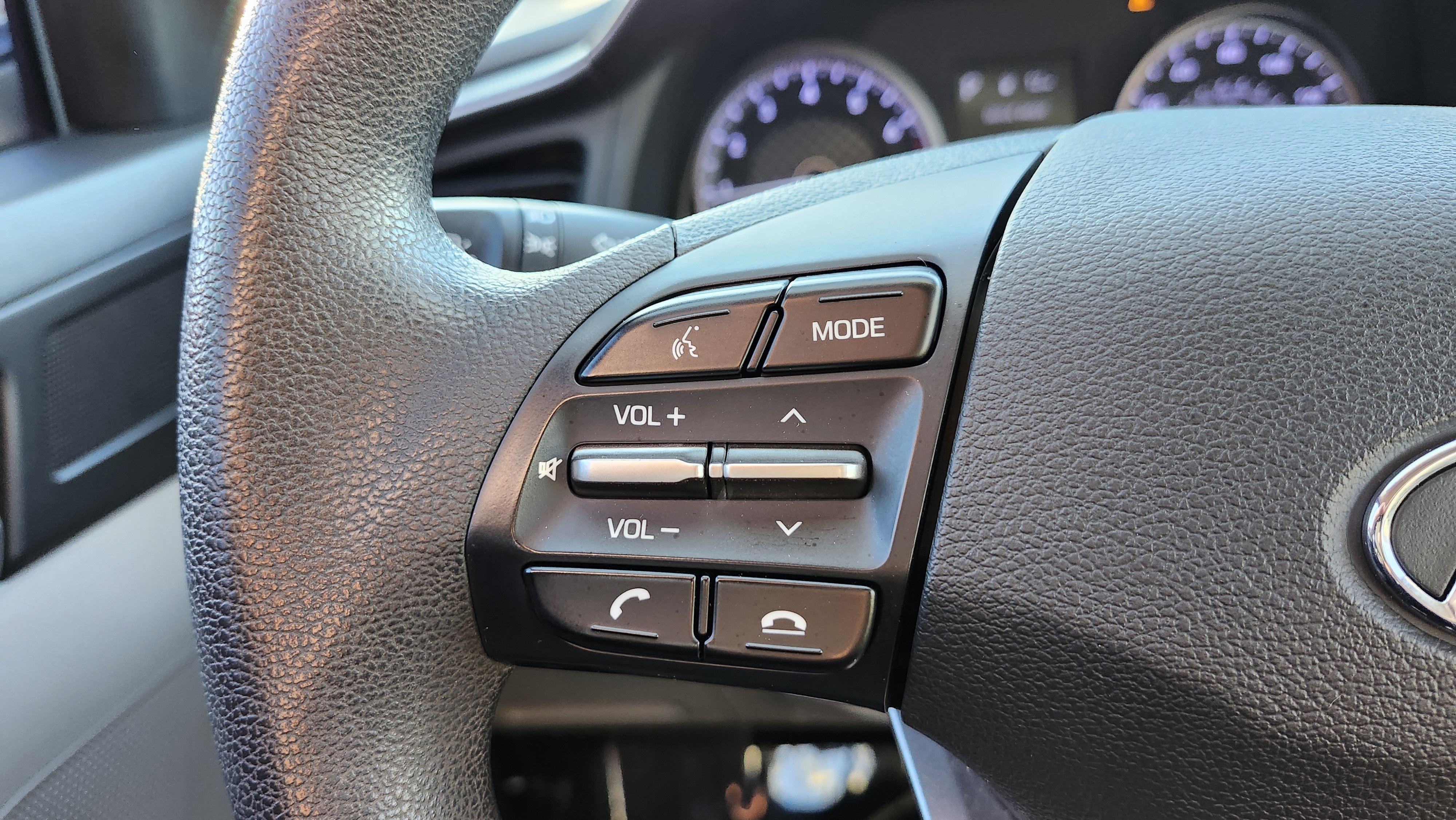 Used 2019 Hyundai Elantra SEL image 29