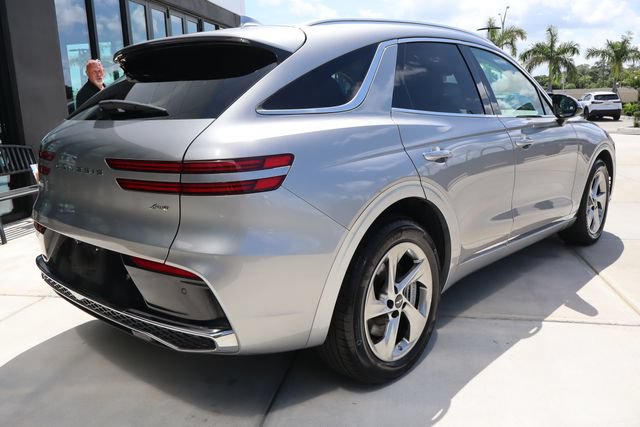 Used 2026 Genesis GV70 2.5T AWD/4WD image 3