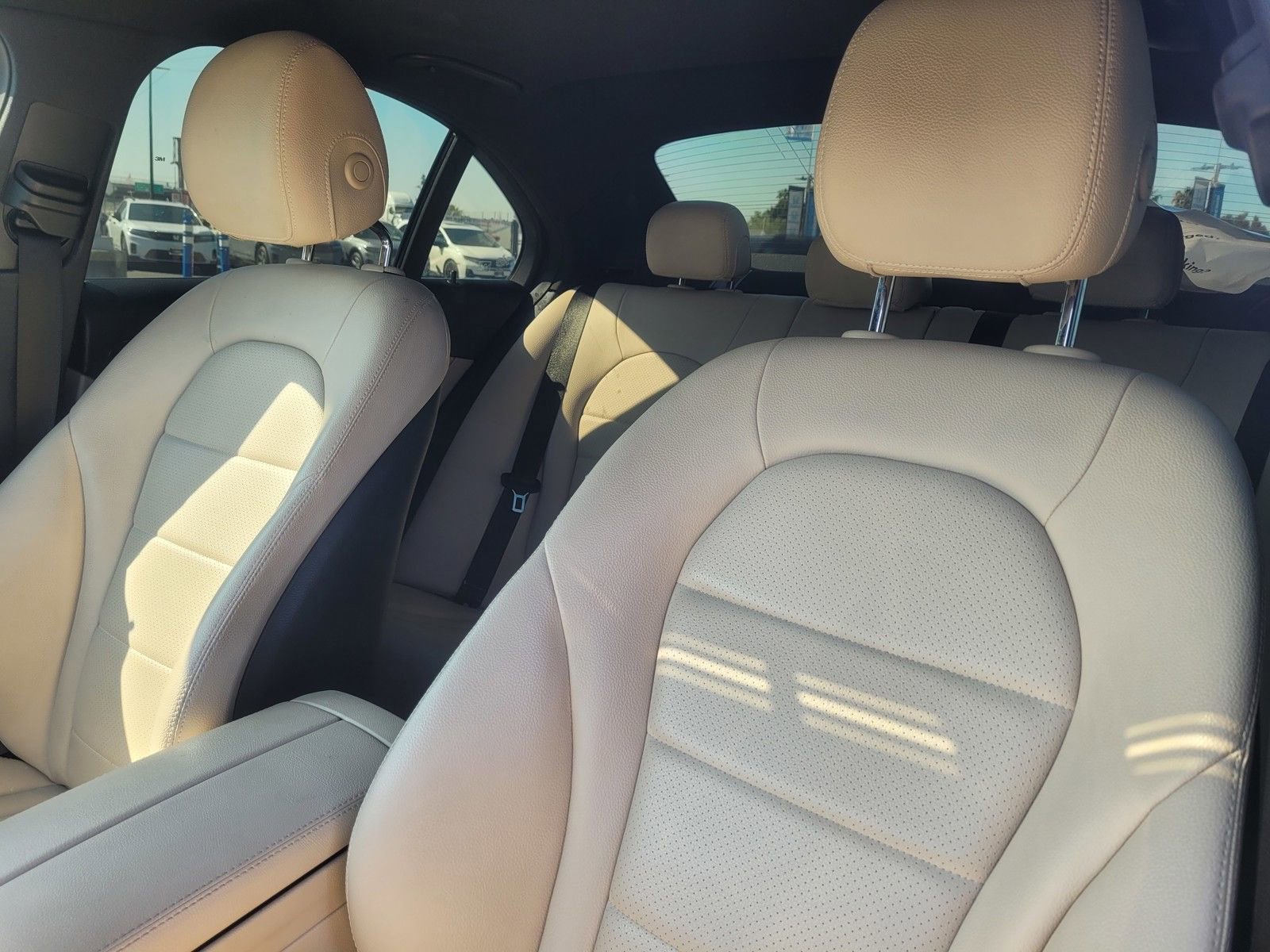 Used 2018 Mercedes-Benz C 300 Sedan image 16