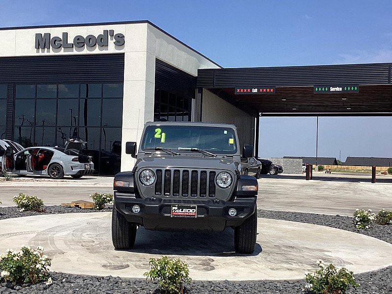 Used 2021 Jeep Wrangler Unlimited Sport image 2