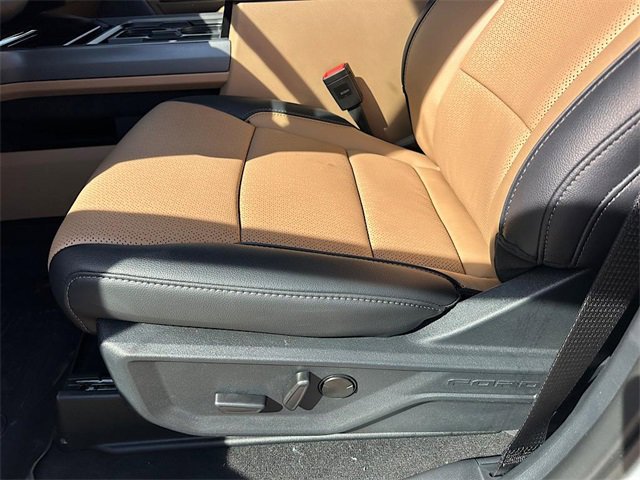 New 2026 Ford F350 Lariat w/ Chrome Package image 8