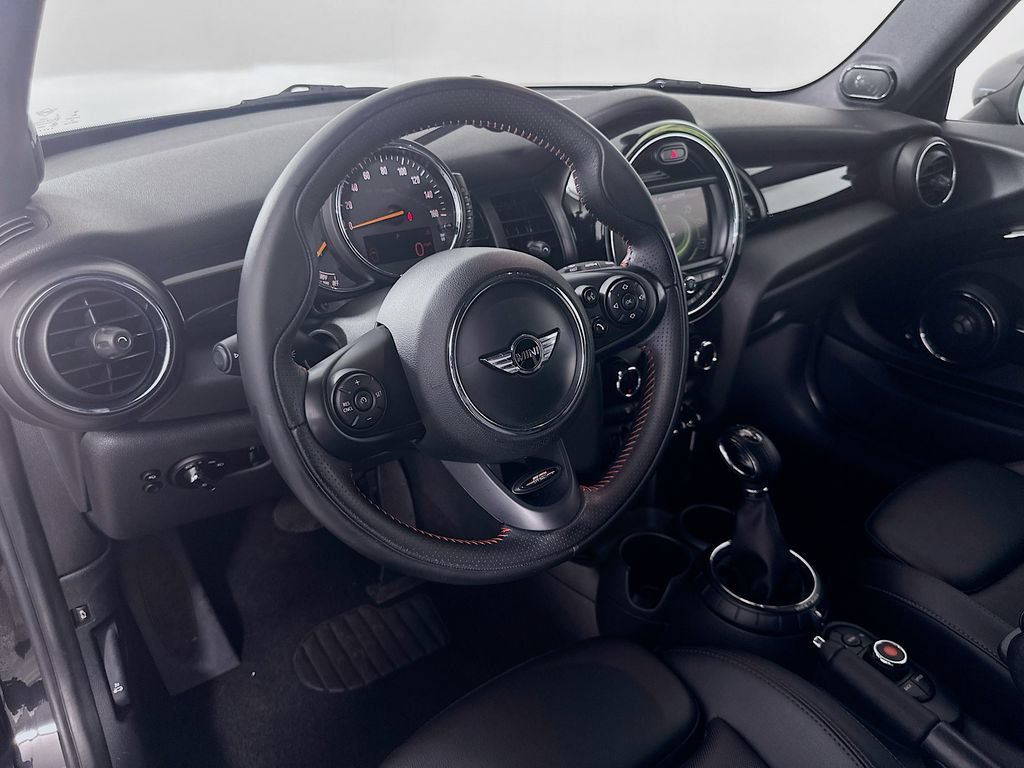 Used 2017 MINI Cooper S FWD image 9