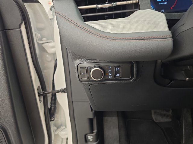 New 2026 Ford Explorer Active AWD/4WD image 39