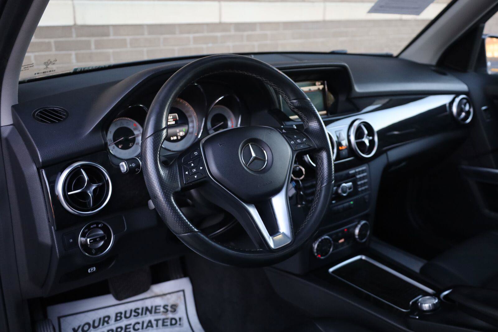Used 2015 Mercedes-Benz GLK 350 4MATIC image 16