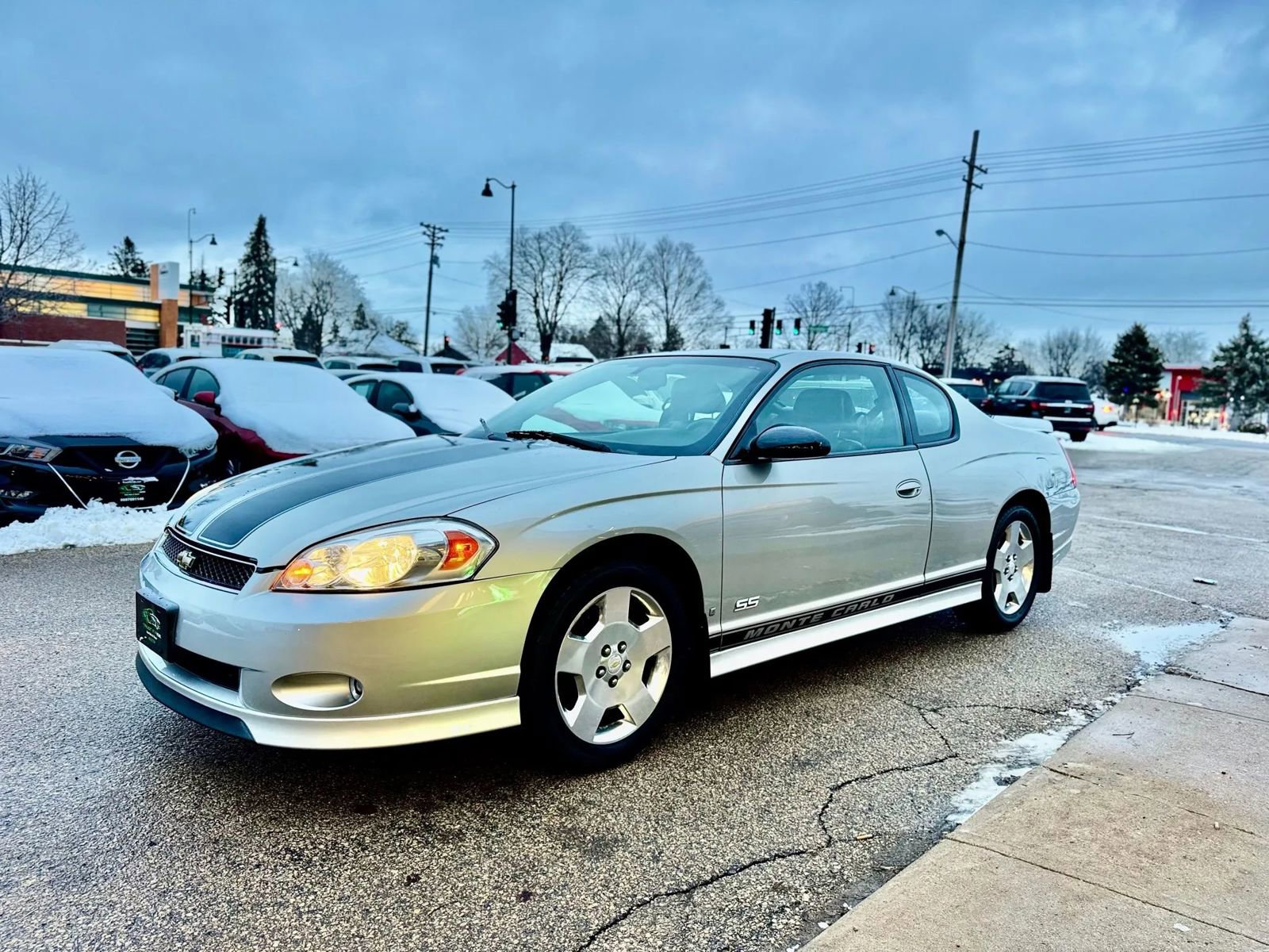 Used 2007 Chevrolet Monte Carlo SS w/ Black Rally Stripe Package image 3
