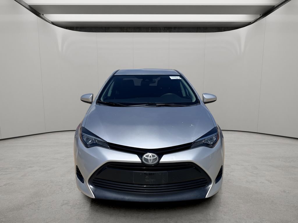 Used 2018 Toyota Corolla LE FWD image 8