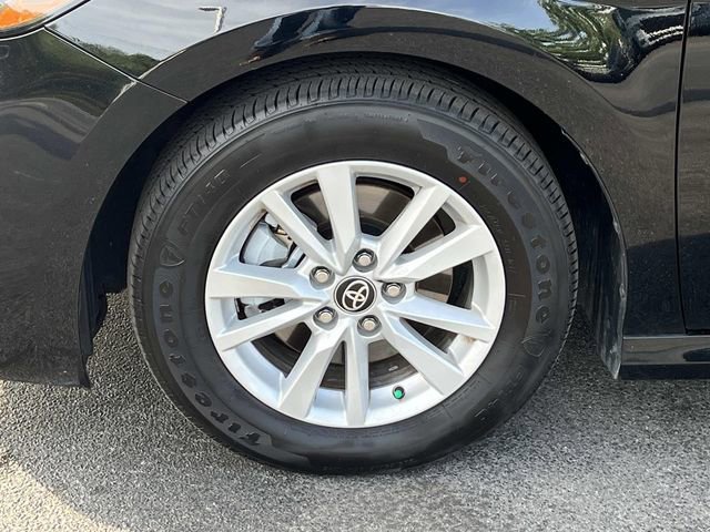 Used 2026 Toyota Camry LE FWD image 11