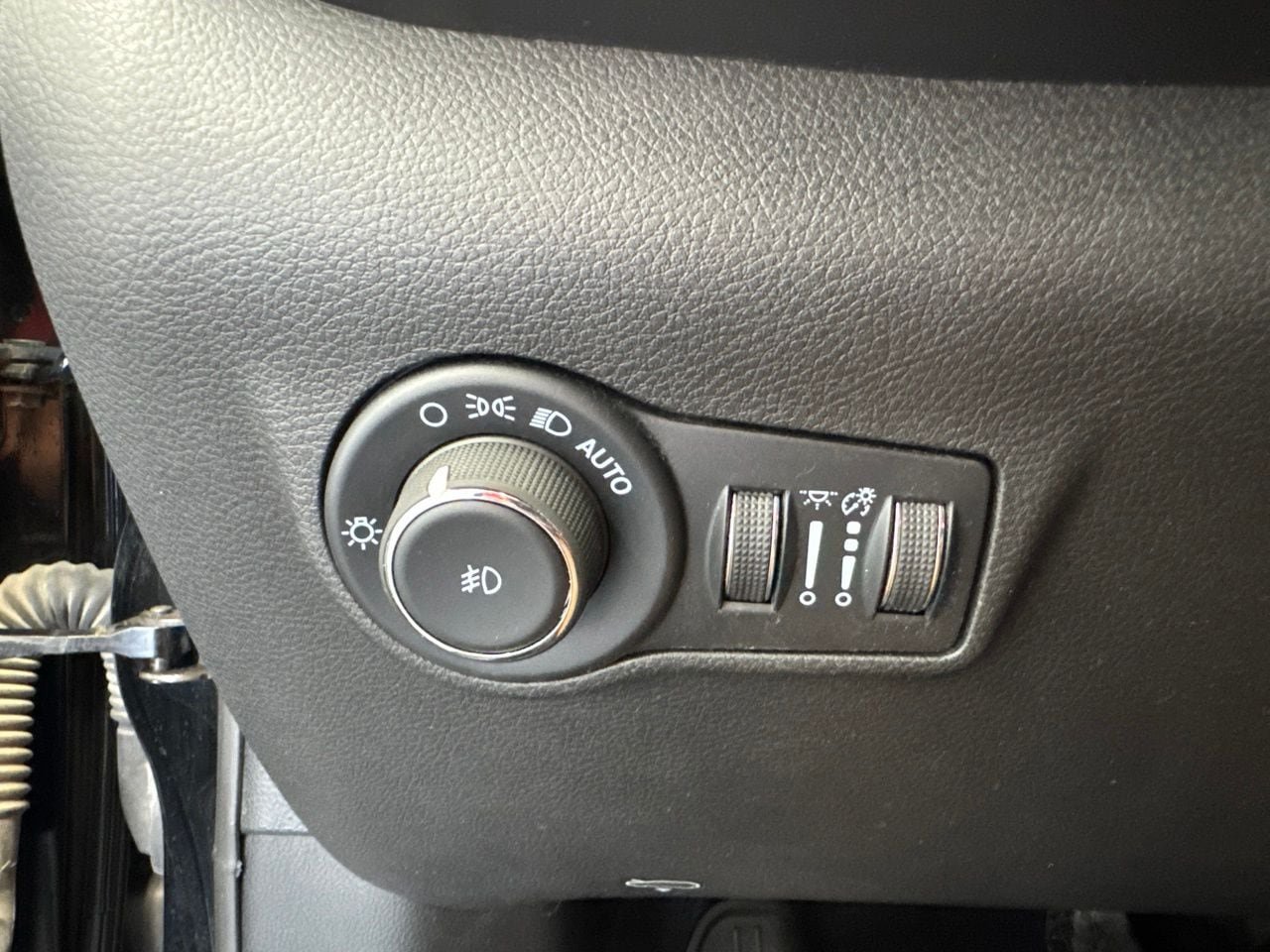 Used 2024 Jeep Compass Limited AWD/4WD image 34