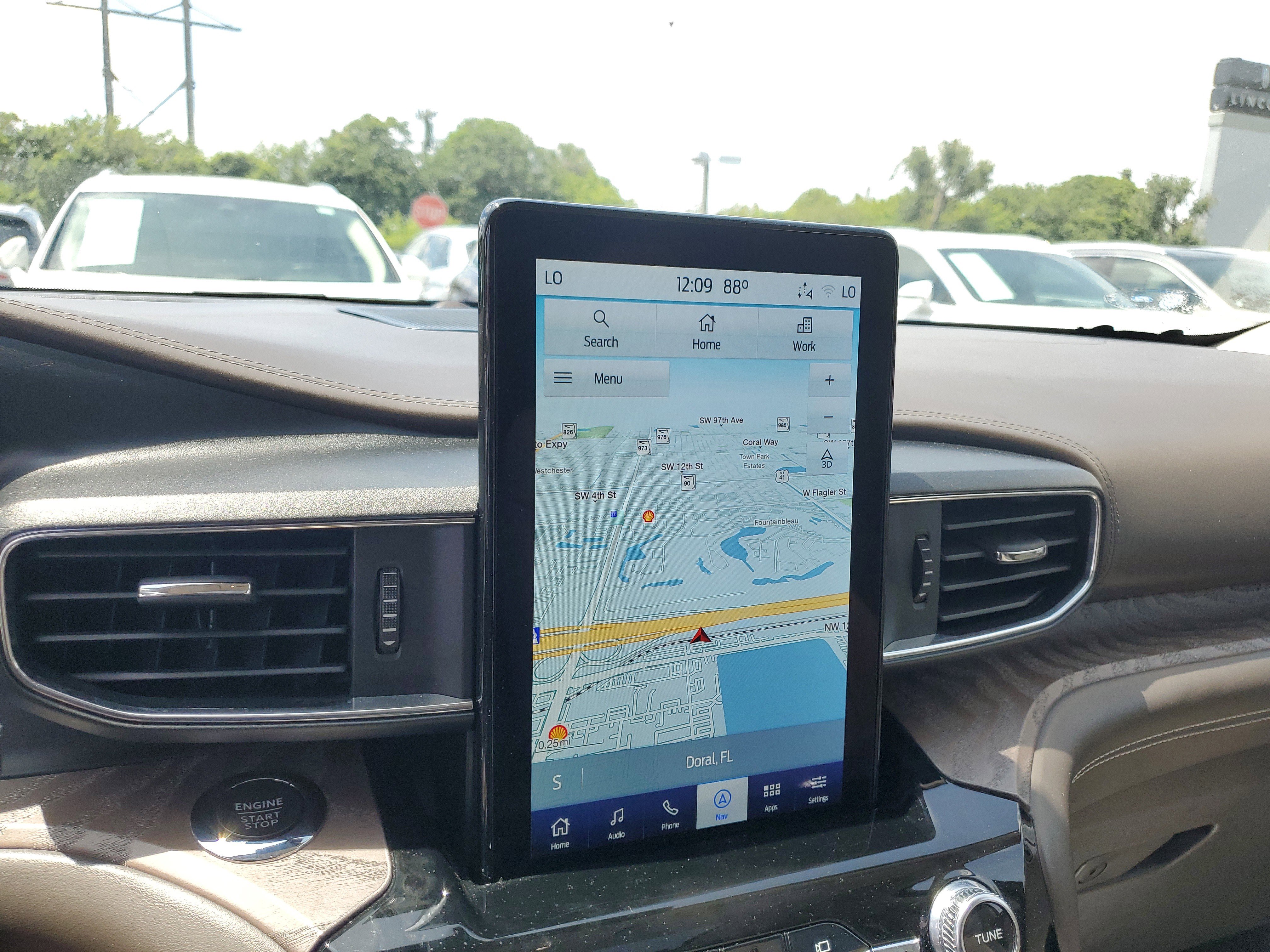 Used 2022 Ford Explorer Platinum w/ Equipment Group 601A image 19